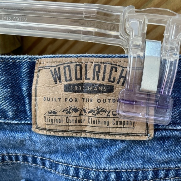 Vintage Woolrich Straight Leg Jeans in Medium Blue Wash - Picture 4 of 9